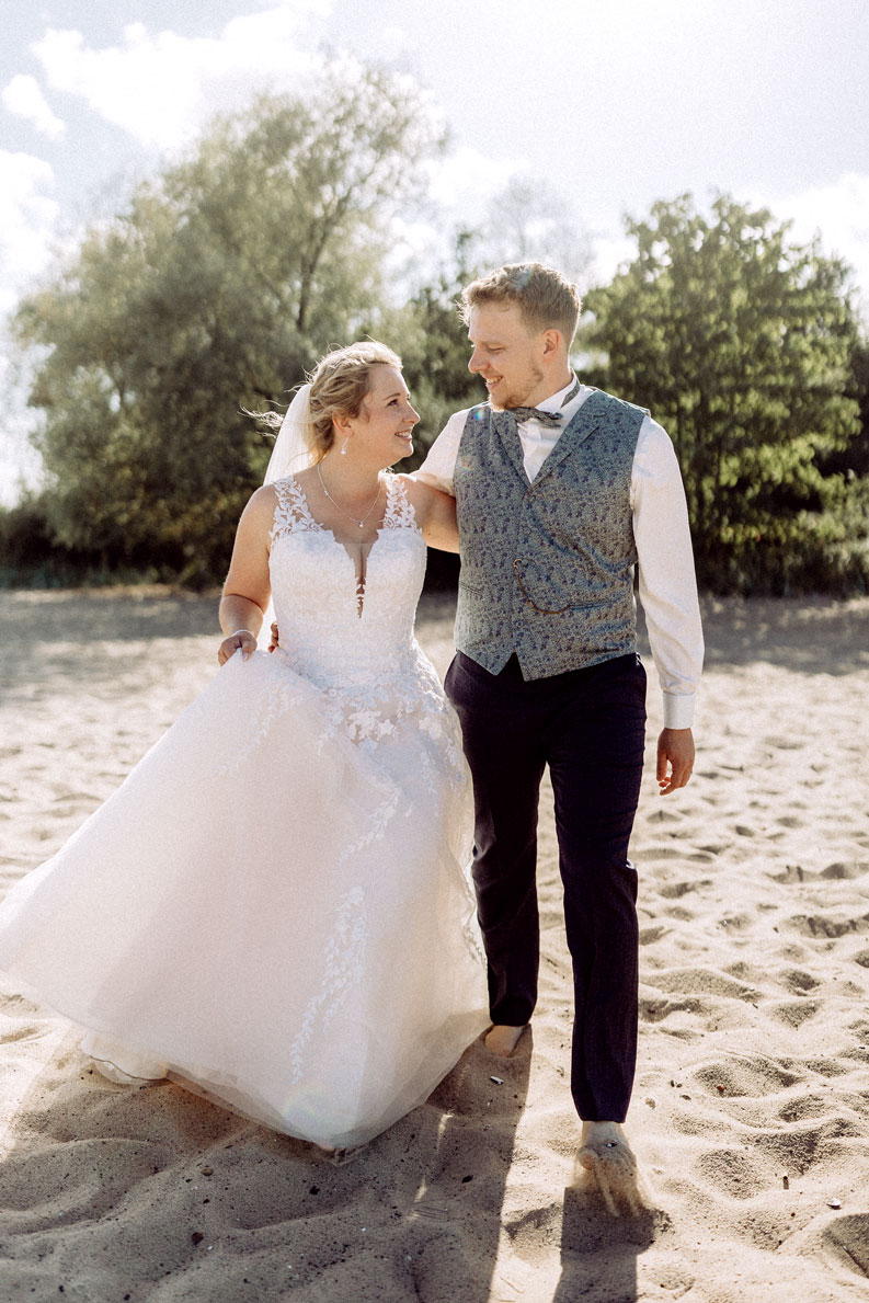 Hochzeitsfotos im Sommer in Oldenburg Hochzeitsfotograf Lichtbildlars Vechta